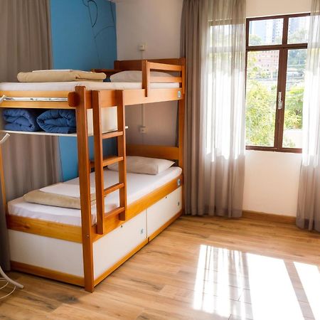 Jardim Botanico House Hostel Curitiba Luaran gambar