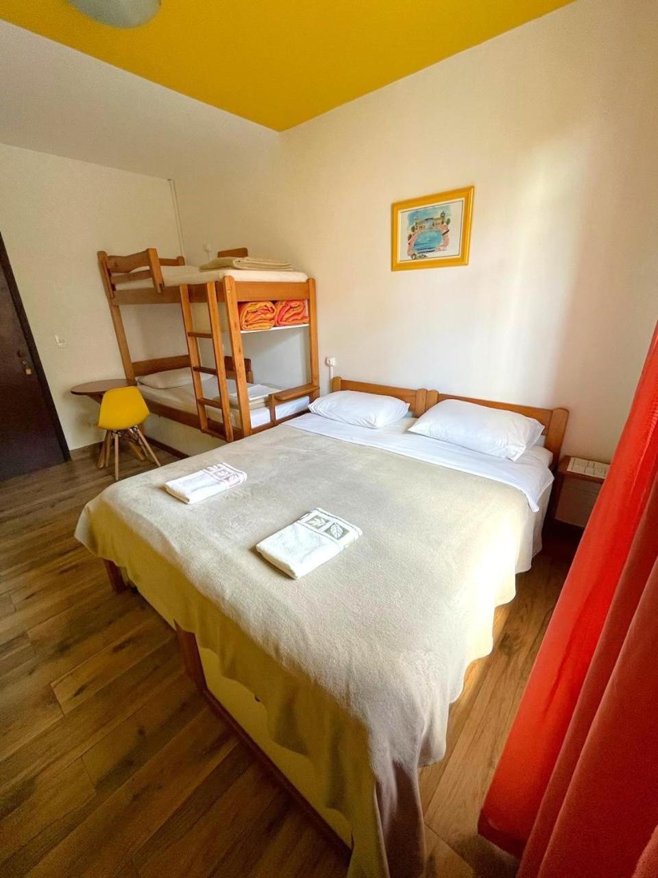 Jardim Botanico House Hostel Curitiba Luaran gambar