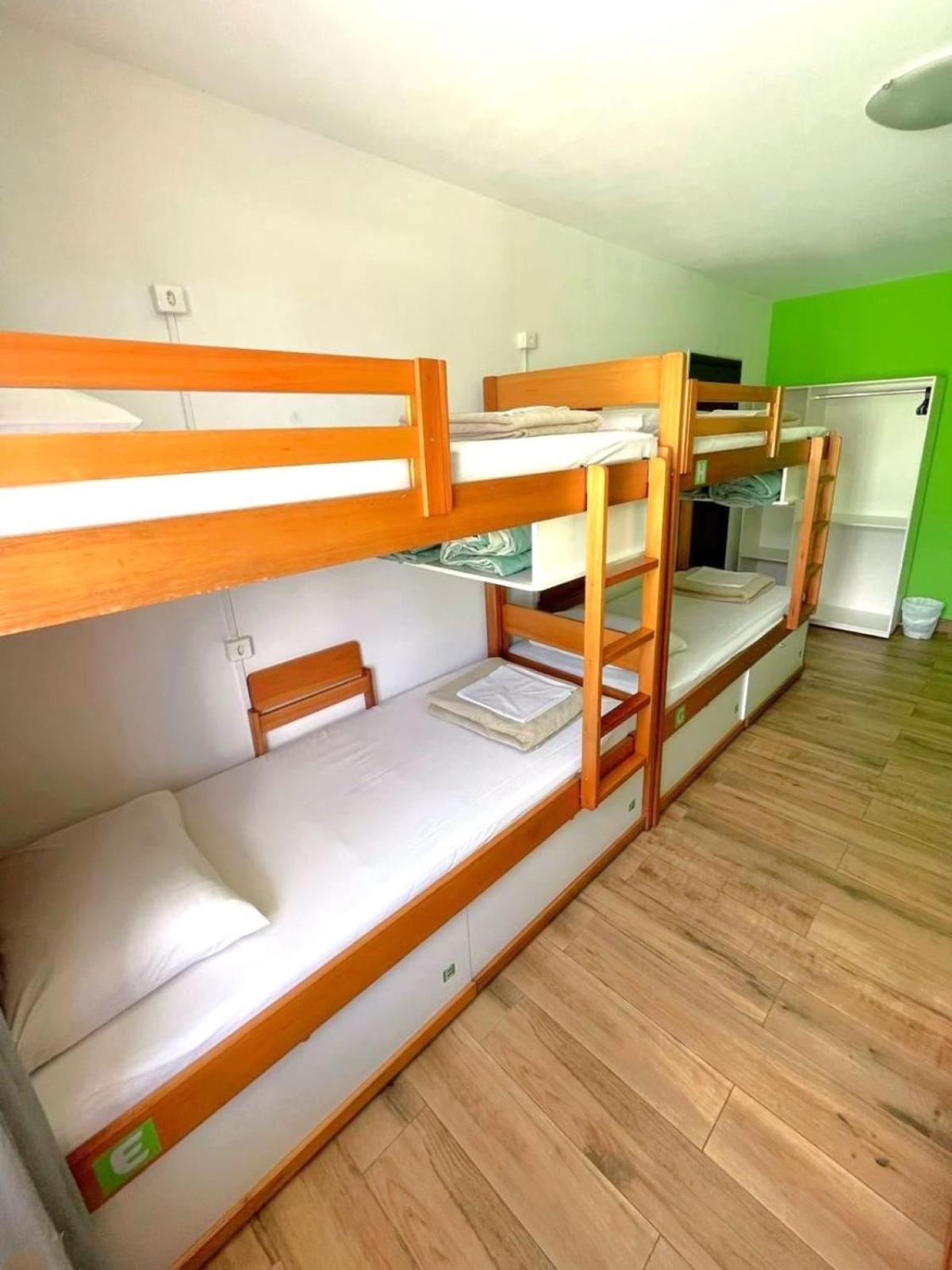 Jardim Botanico House Hostel Curitiba Luaran gambar