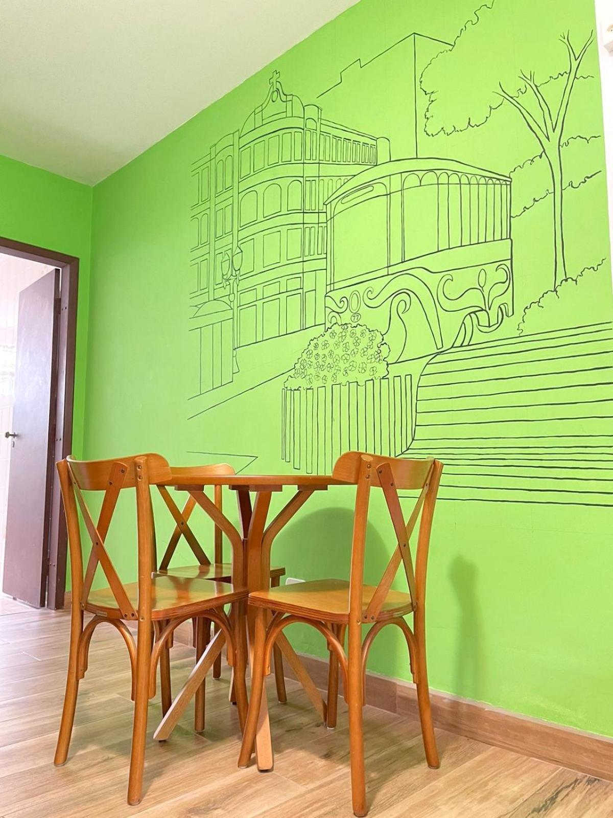 Jardim Botanico House Hostel Curitiba Luaran gambar