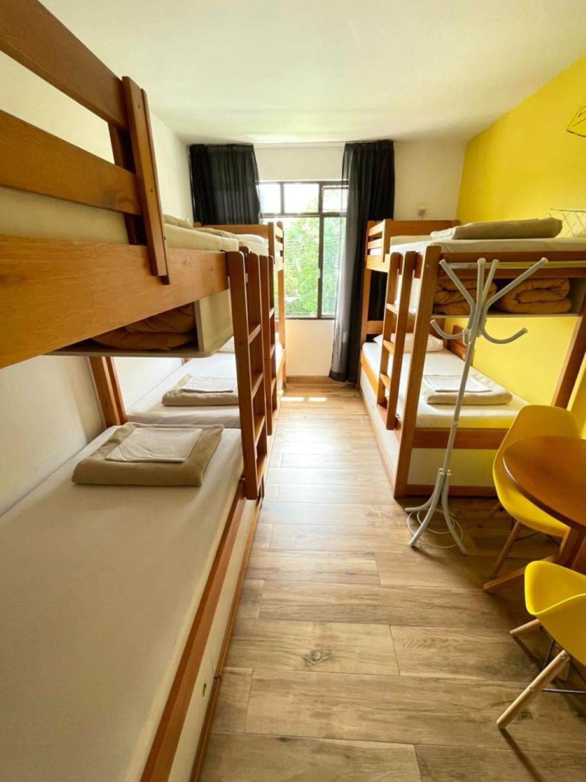 Jardim Botanico House Hostel Curitiba Luaran gambar