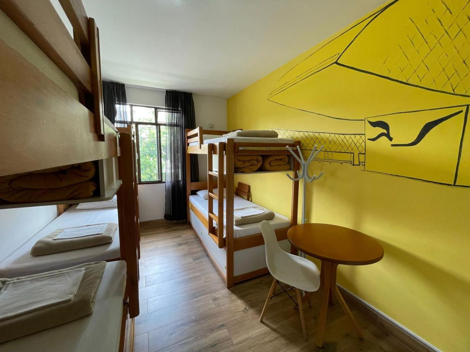 Jardim Botanico House Hostel Curitiba Luaran gambar