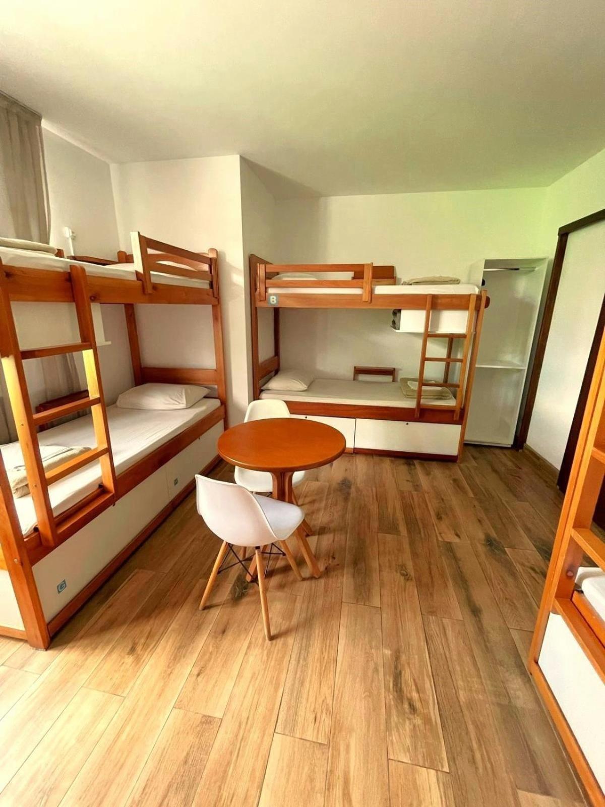 Jardim Botanico House Hostel Curitiba Luaran gambar