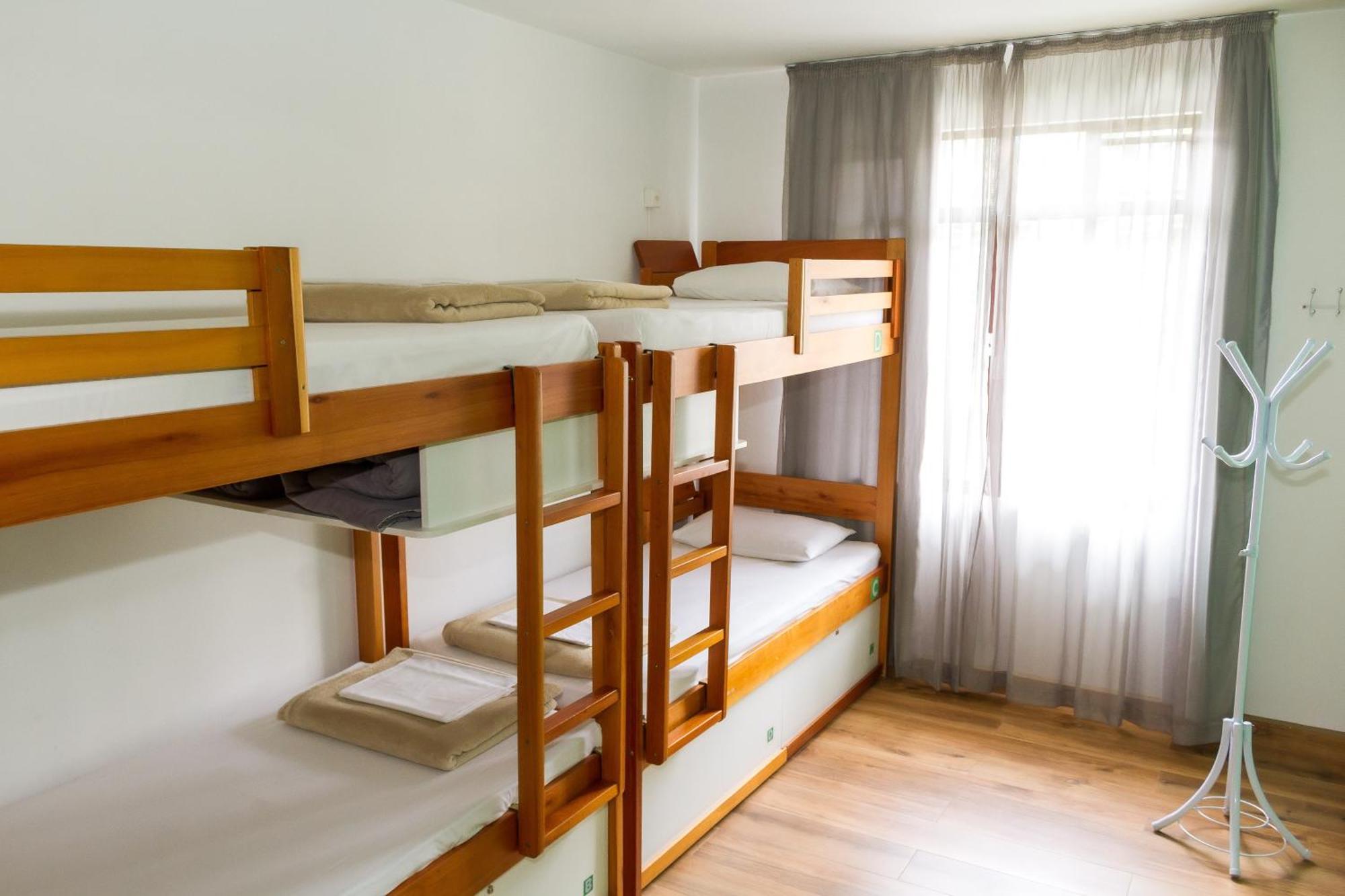 Jardim Botanico House Hostel Curitiba Luaran gambar
