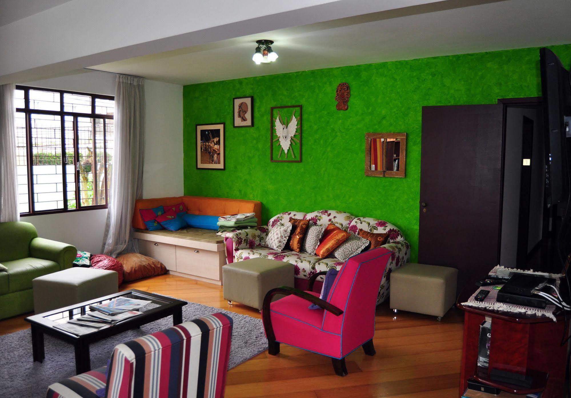 Jardim Botanico House Hostel Curitiba Luaran gambar